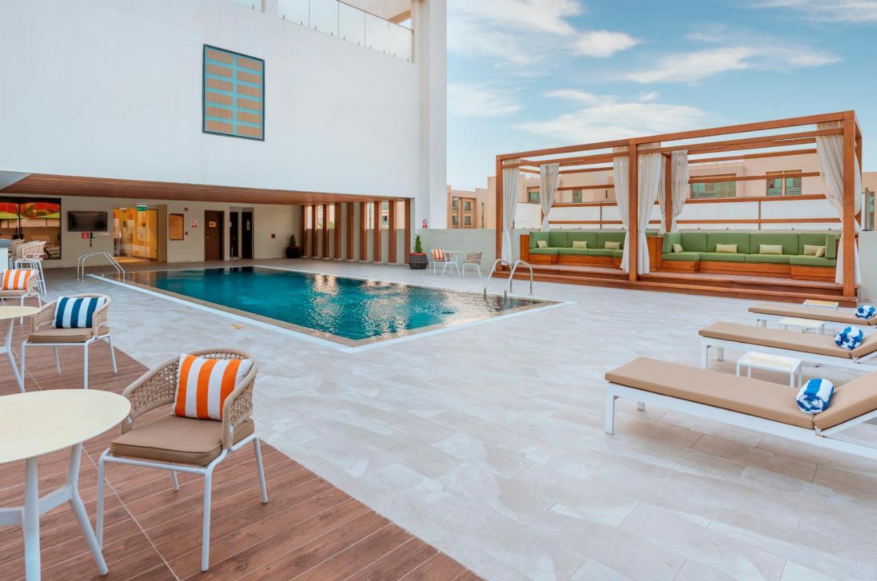 Holiday Inn & Suites Al Jubail By Ihg Al Fanatir Exteriör bild