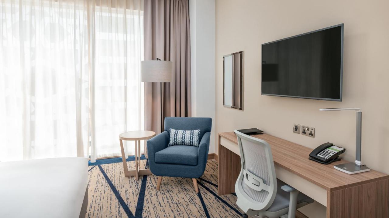 Holiday Inn & Suites Al Jubail By Ihg Al Fanatir Exteriör bild
