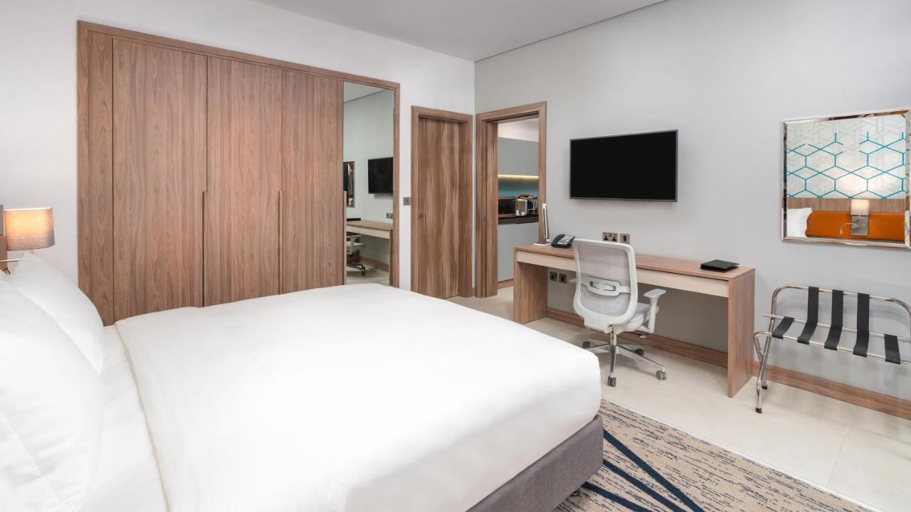 Holiday Inn & Suites Al Jubail By Ihg Al Fanatir Exteriör bild