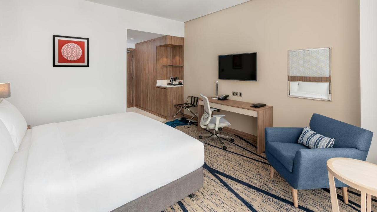 Holiday Inn & Suites Al Jubail By Ihg Al Fanatir Exteriör bild