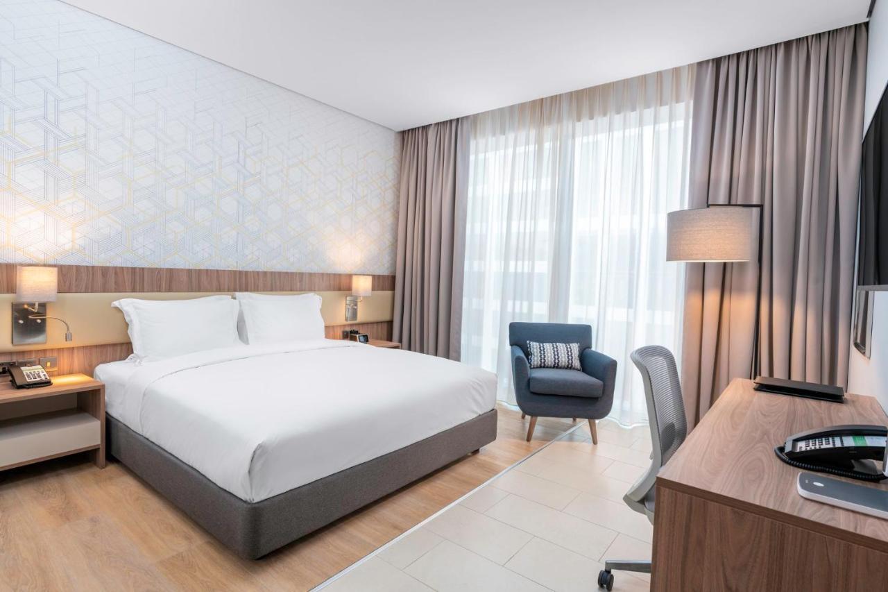 Holiday Inn & Suites Al Jubail By Ihg Al Fanatir Exteriör bild