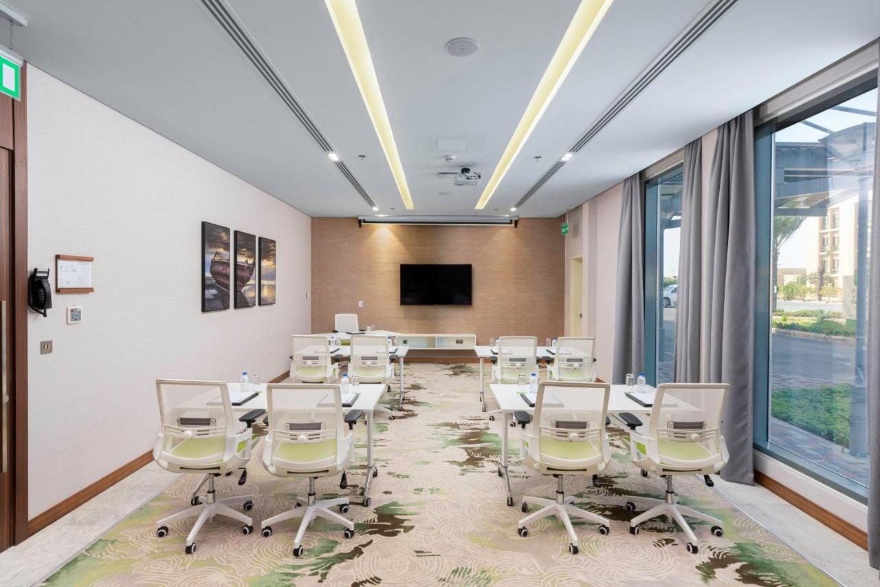 Holiday Inn & Suites Al Jubail By Ihg Al Fanatir Exteriör bild