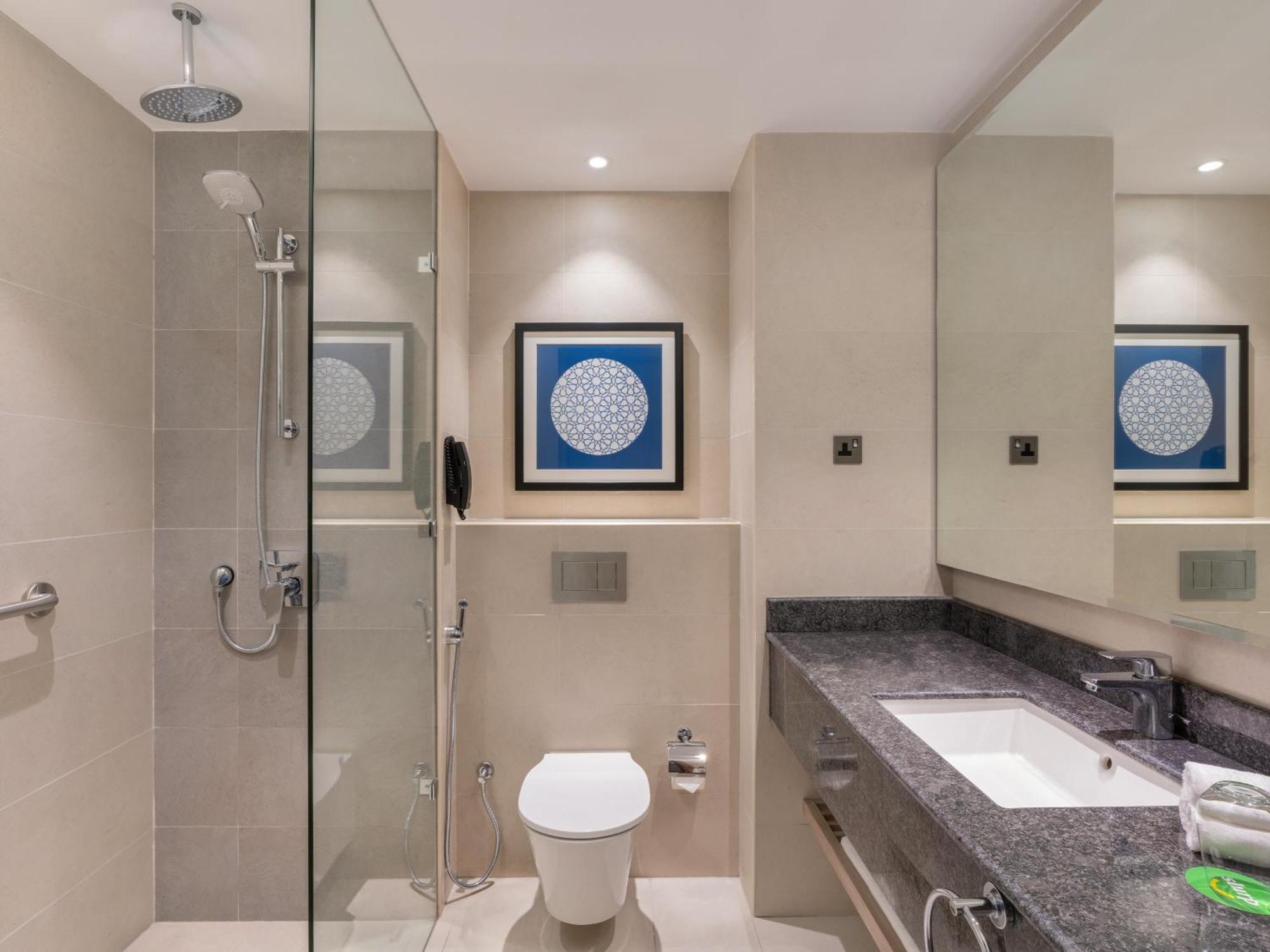 Holiday Inn & Suites Al Jubail By Ihg Al Fanatir Exteriör bild